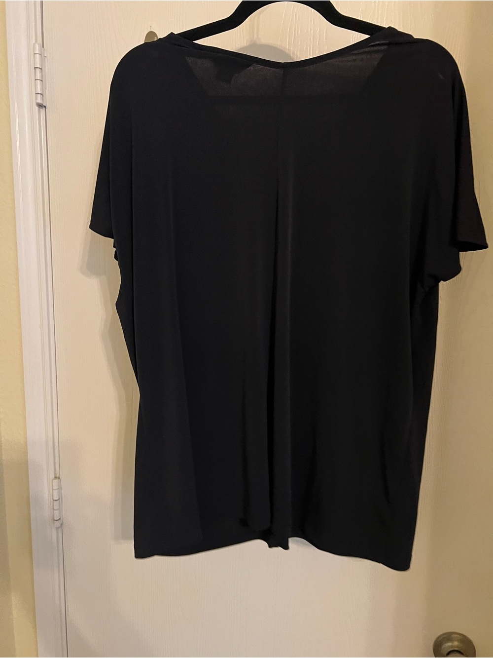Liz Claiborne Blue Short Flutter Sleeve Easy Top